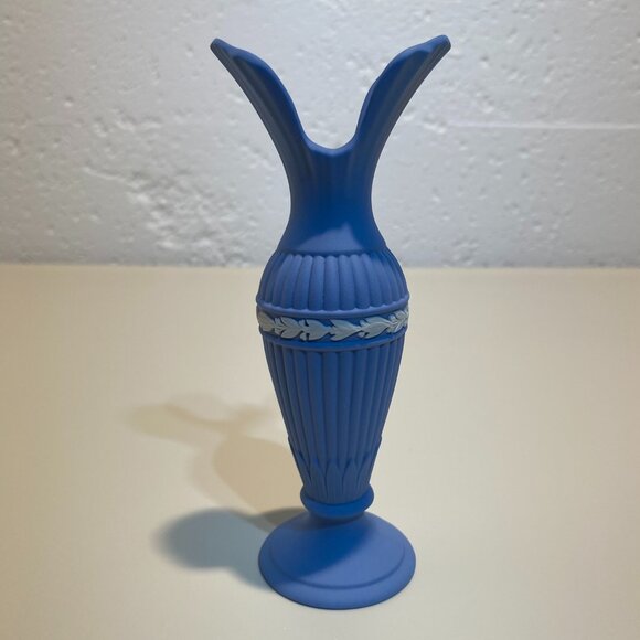 Wedgwood Blue Jasperware Lotus Bud Vase with White Motif - Picture 1 of 8